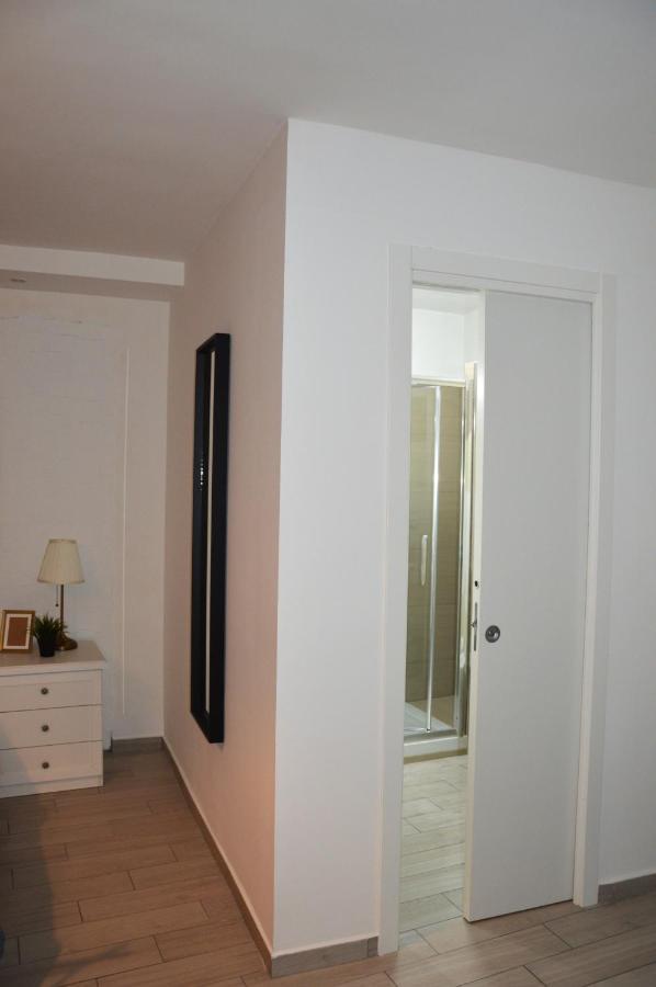 Carmelina 20 Apartment Naples Luaran gambar